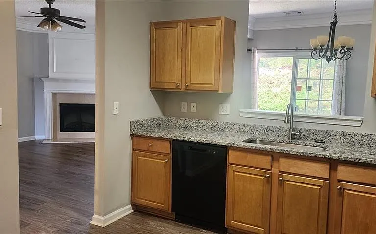 413 Windstone Trl — Photo 18