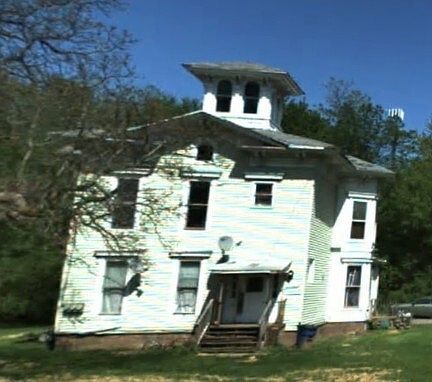 2nd image of 3217 Oak Orchard Rd