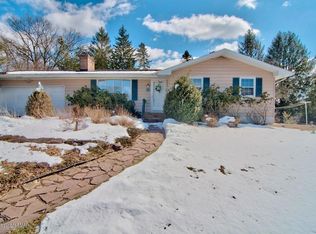 503 Colvin Rd, Stroudsburg, PA 18360