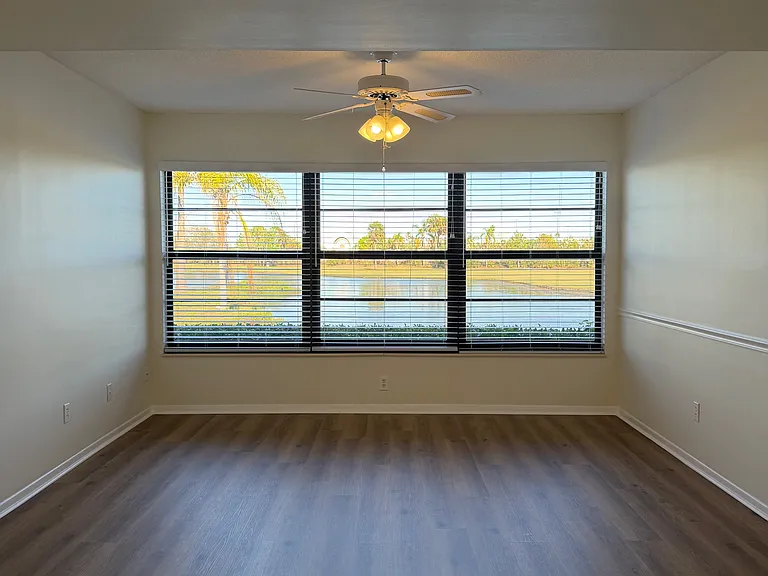 STUNNING lake views to enjoy from the living room!