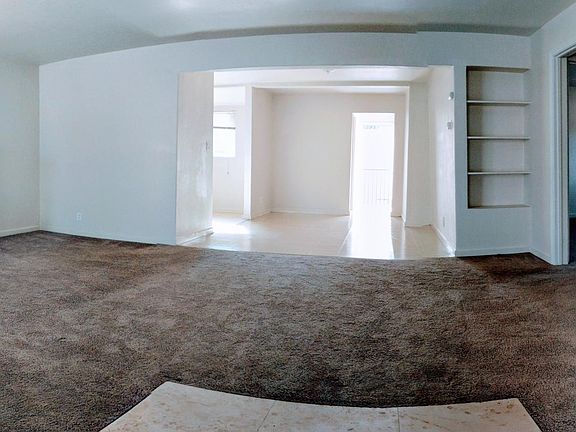 Front entrance/Living Room