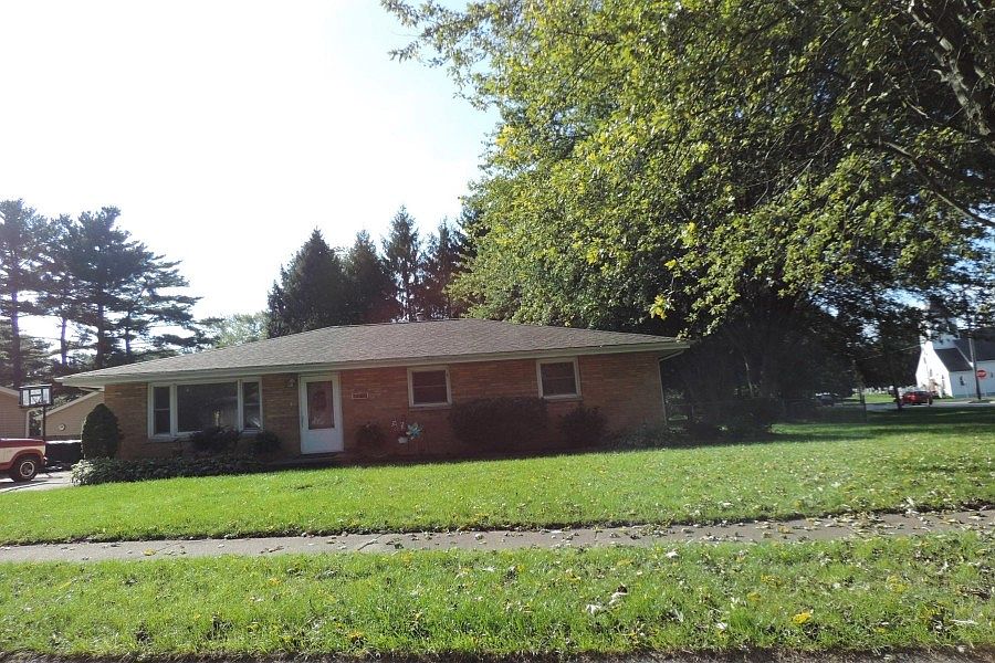 1st image of 7009 Brentwood Ave