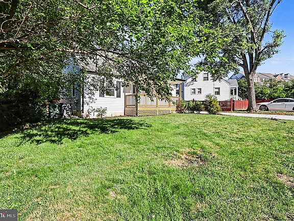 4th image of 6002 Rixey Dr