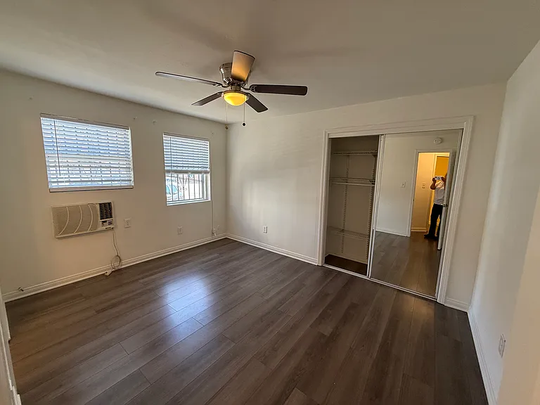 1032-1036 S Normandie Ave #5 — Photo 21