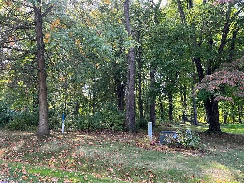 1st image of 0 Autumn Dr