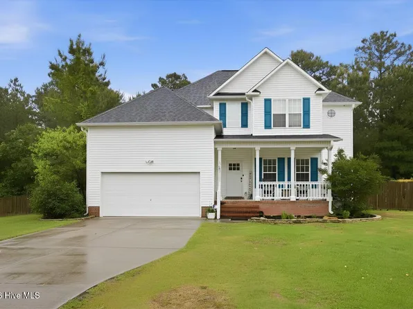 205 Middle Ridge Drive, Hubert, NC 28539