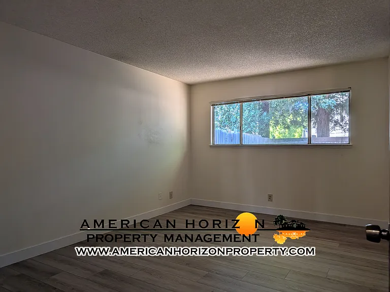7400 Gallant Cir — Photo 13