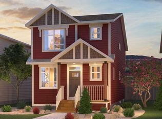 124 NW Royston Gdns NW, Calgary, AB T3L 0P1