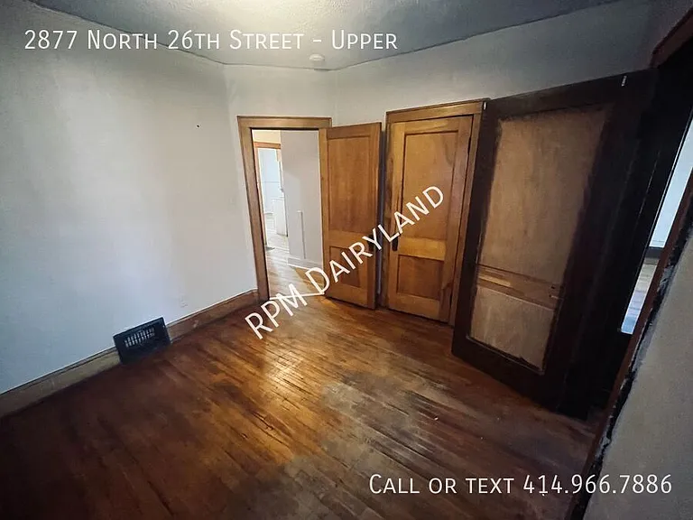 2877 N 26th St #UPPER — Photo 11