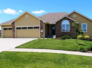 4226 McMillin Ln, Manhattan, KS 66502