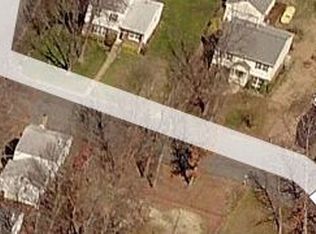3919 Lawnwood Dr, North Chesterfield, VA 23234