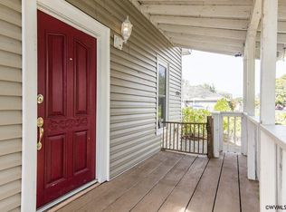 1241 SE Shelton St, Dallas, OR 97338