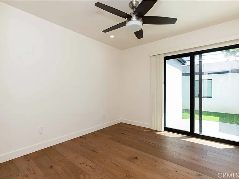 8006 Glider Ave — Photo 35
