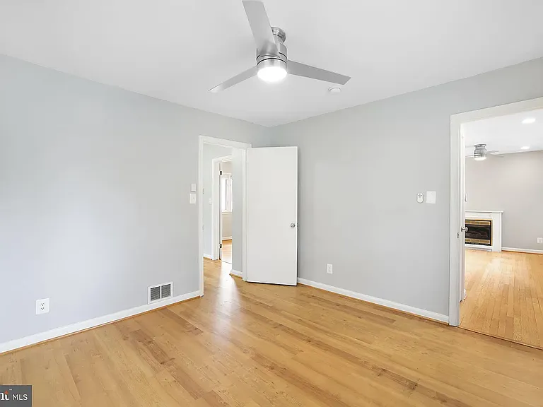 Den/Office/Bedroom #4