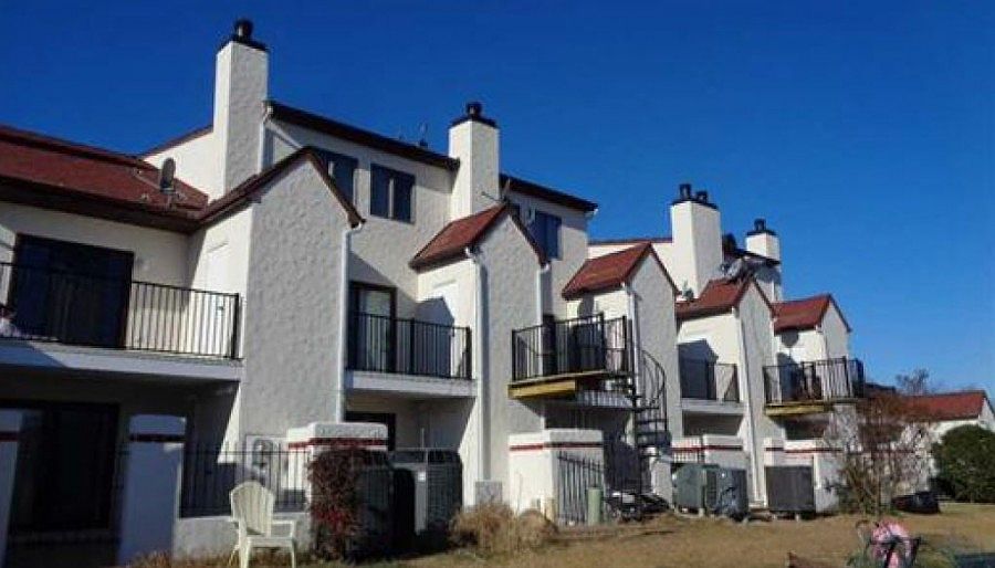 2nd image of 28F Queen Mary Ct