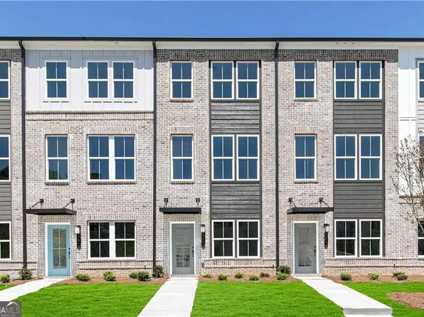 1422 Creekside Cir NW, Atlanta, GA 30318
