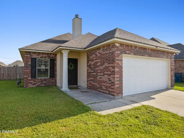 106 Sunrise Point Dr, Rayne, LA 70578