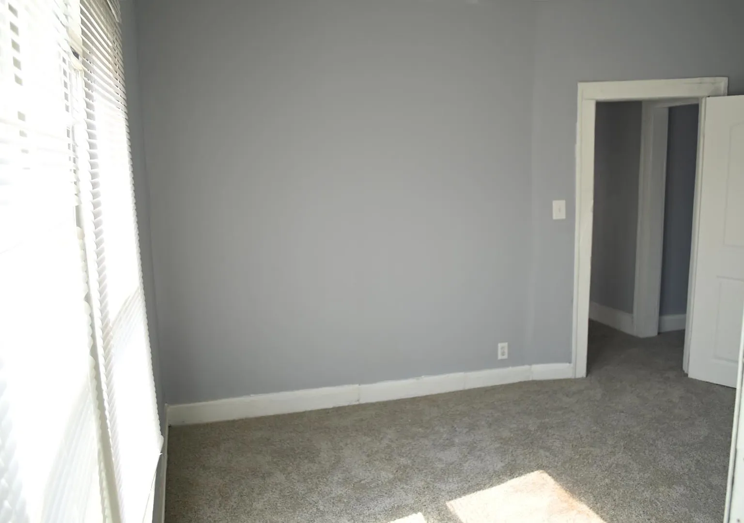 1602 Burlingame St - 1602 Burlingame Street — Photo 2