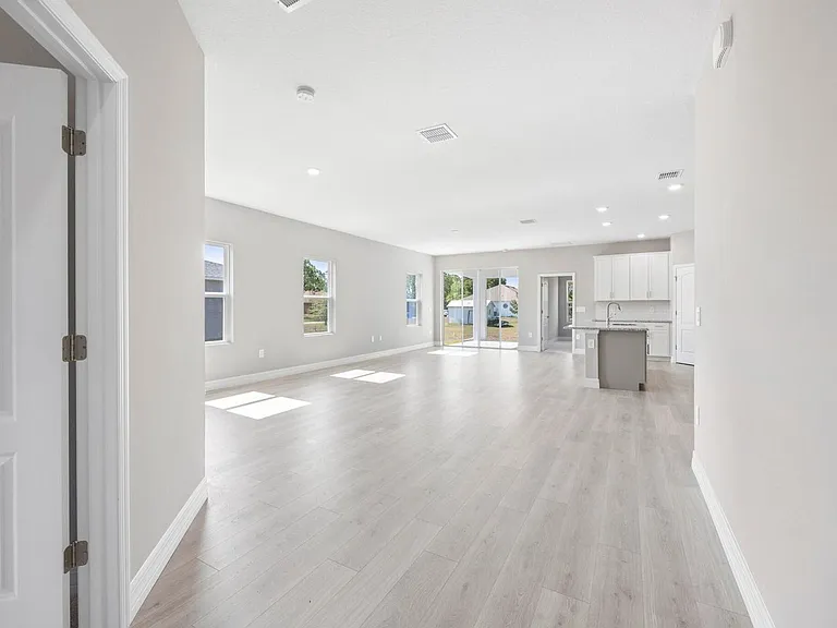 495 Harrison St SW — Photo 22