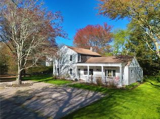 46 Channing Rd, Narragansett, RI 02882