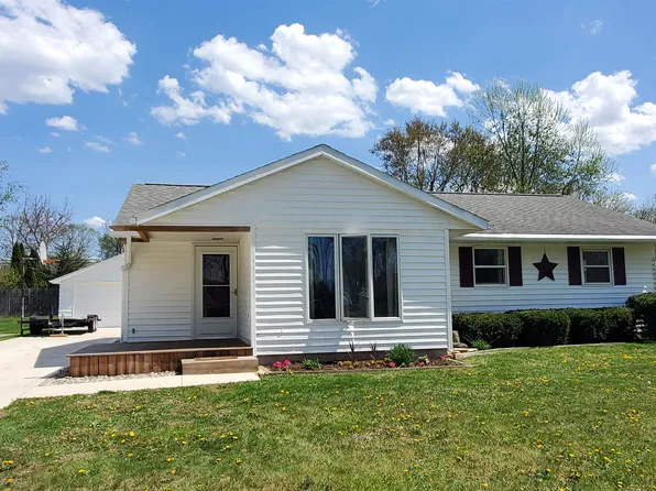 2115 Edenton Dr, Fort Wayne, IN 46804