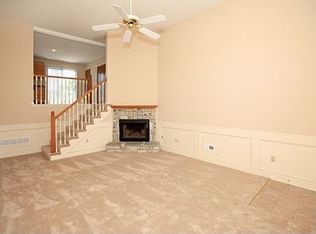 15714 W 89th St, Lenexa, KS 66219