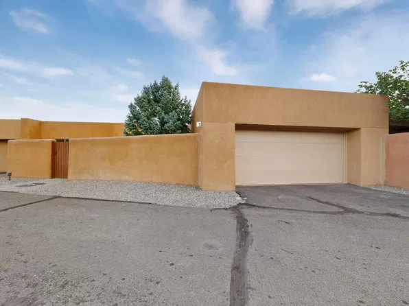 4 Mill Rd NW, Albuquerque, NM 87120