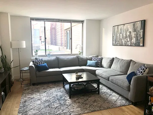 Rented by Owner | media 1