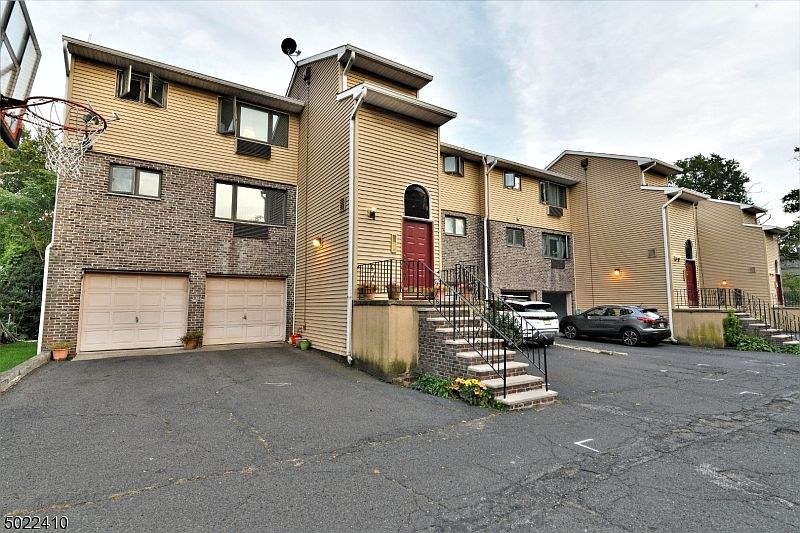 1st image of 112 Mill St Unit L-11