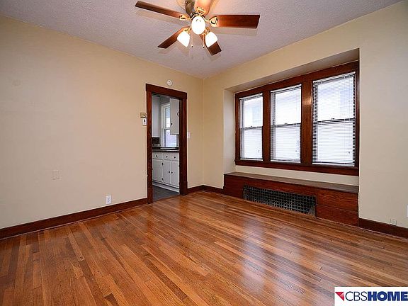 5th image of 4466 Bedford Ave