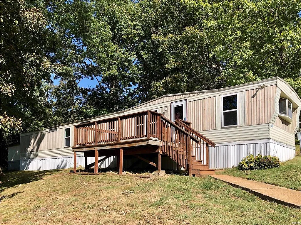901 Thousand Pines Dr photo 1