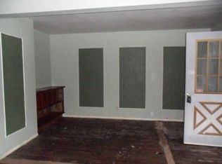 28719 Mineral Springs Rd, New Boston, MI 48164