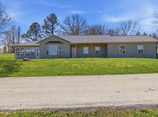 208 N Julie Avenue, Mansfield, MO 65704