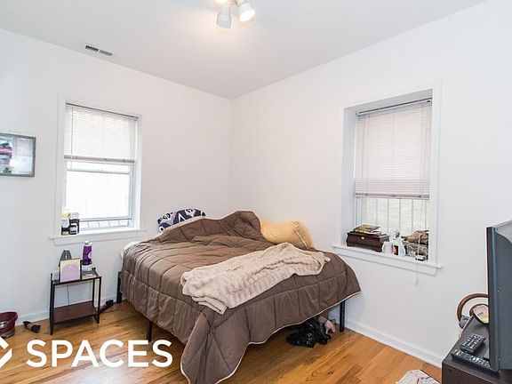 5th image of 3455 N Bosworth Ave #Grdn