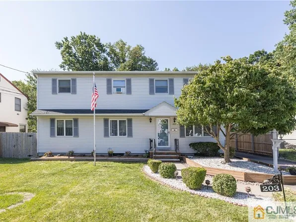 203 Garden Dr, South Plainfield, NJ 07080
