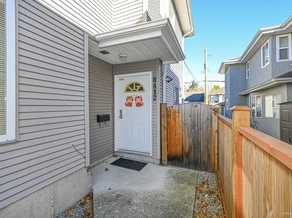 8412 Fremlin St, Vancouver, BC V6P 3X2