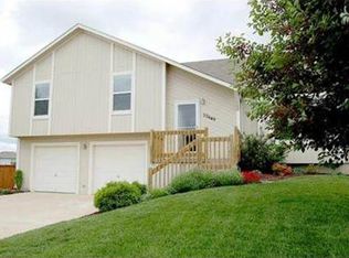 32649 W 171st Ct, Gardner, KS 66030