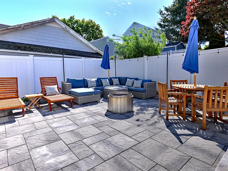 32 Grant St — Photo 11