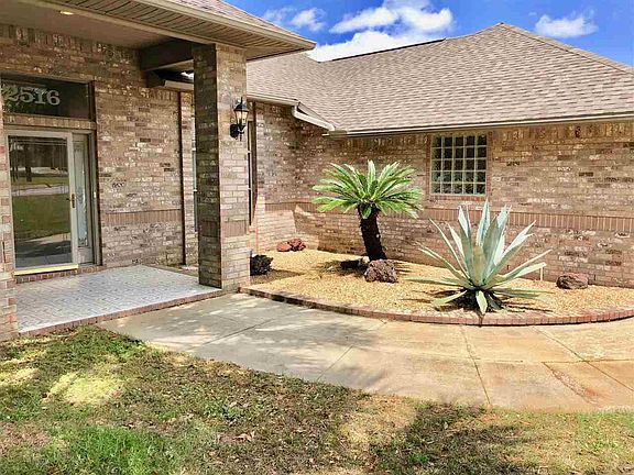 5th image of 2516 Sweetheart Ln