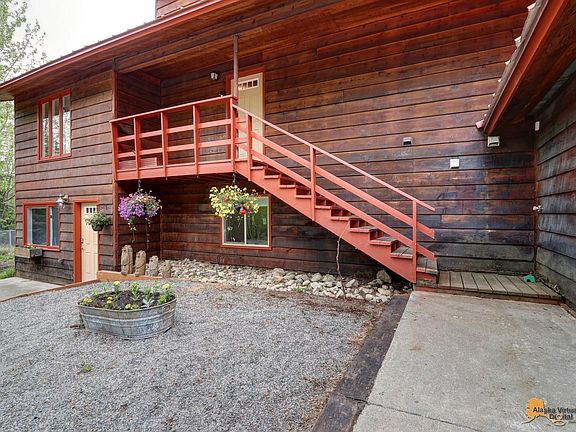 5th image of 14011 Knob Hill Dr