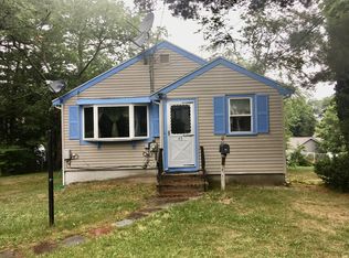 45 Soren St, Randolph, MA 02368