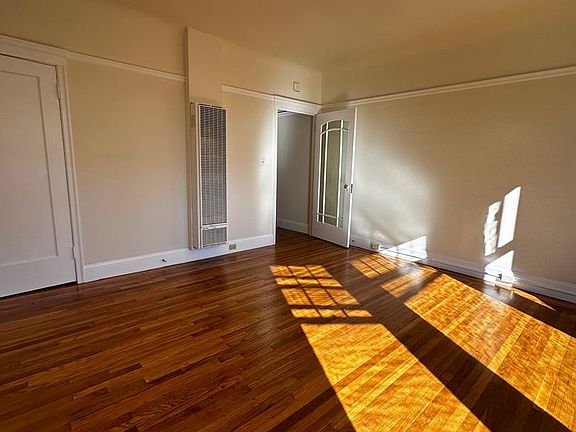 4th image of 626 33rd Ave #1028R
