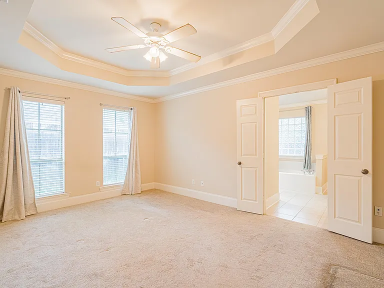 130 Windermere Cir — Photo 22