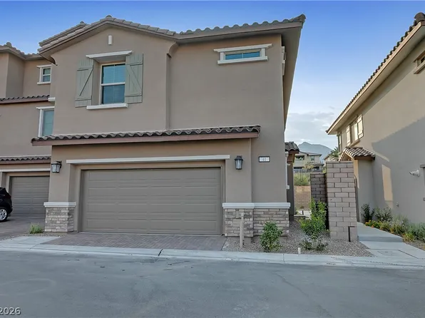 41 Lomita Heights Dr, Las Vegas, NV 89138
