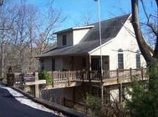 21235 Pine Dr, Garfield, AR 72732