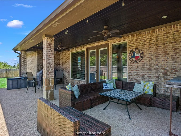 3301 Covington Ct — Photo 20