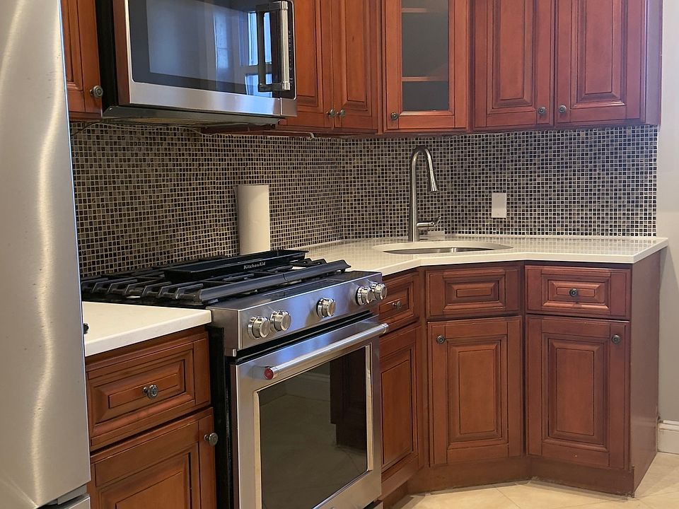 1st image of 3423 Avenue S Floor 2