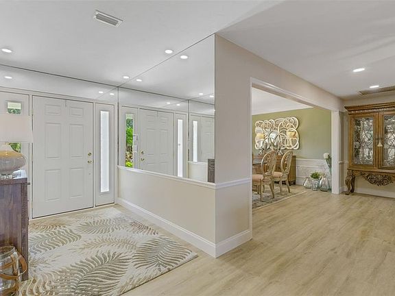 3rd image of 5679 COUNTRY LAKES DRIVE #7