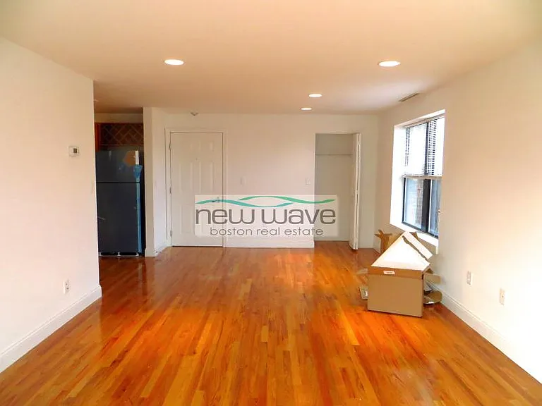 108 Jersey St #5 — Photo 6