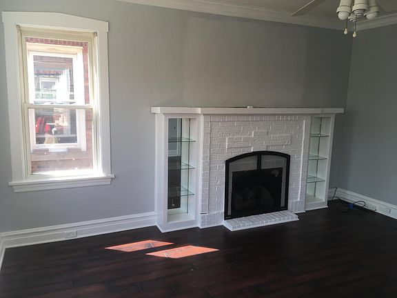 5th image of 3138 W Eastwood Ave #2